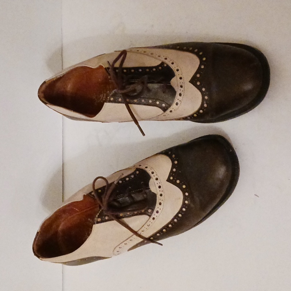 Espace two-tone lace-up shoes-sz 9 B